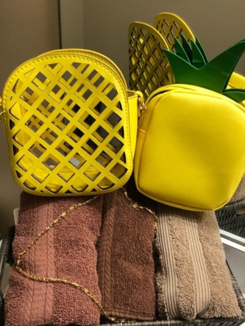 Clever Day-to-Night Deconstructed Pineapple Handbag